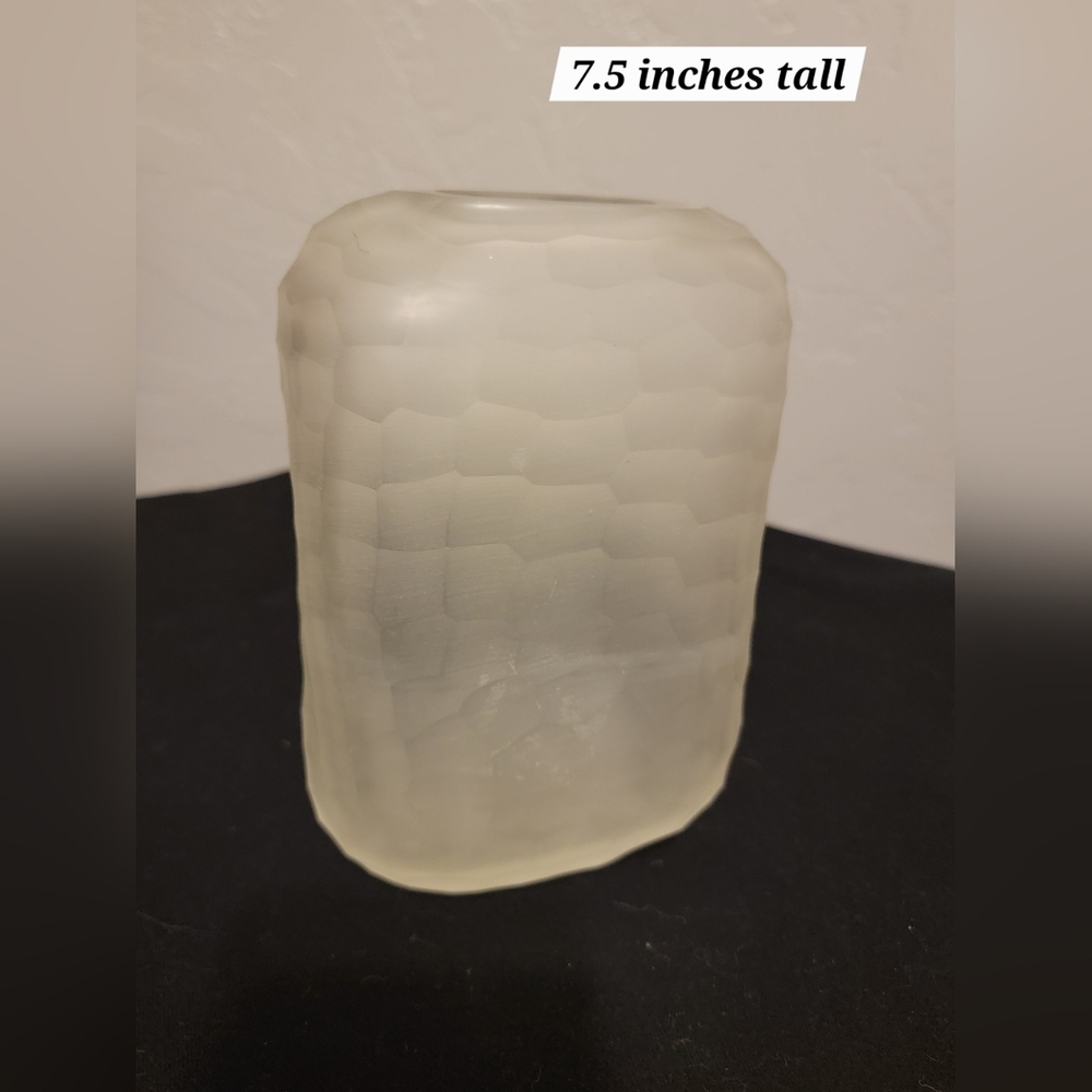 Hammered Frosted Glass Vase